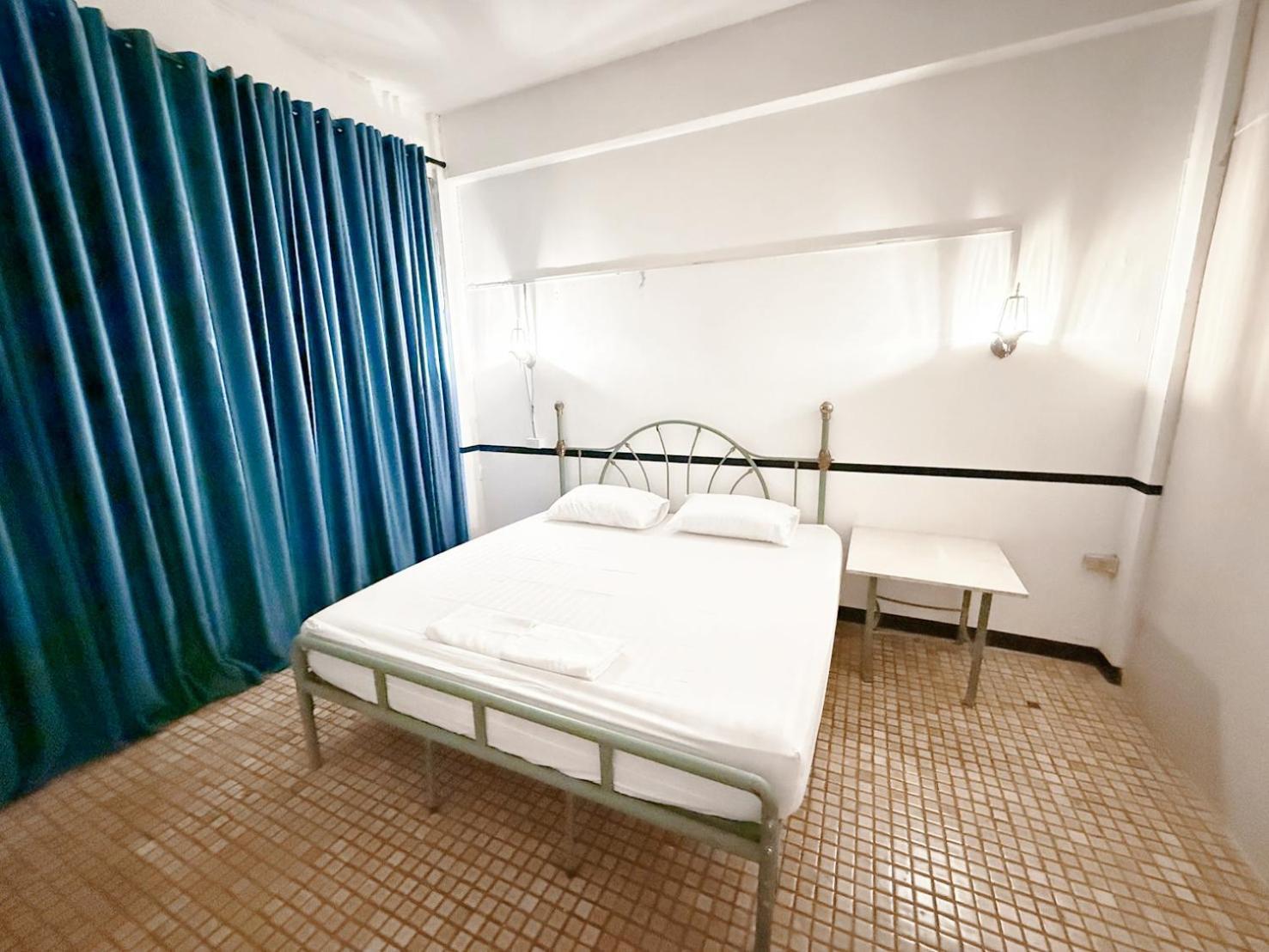 Toss Inn Хатъяй Экстерьер фото